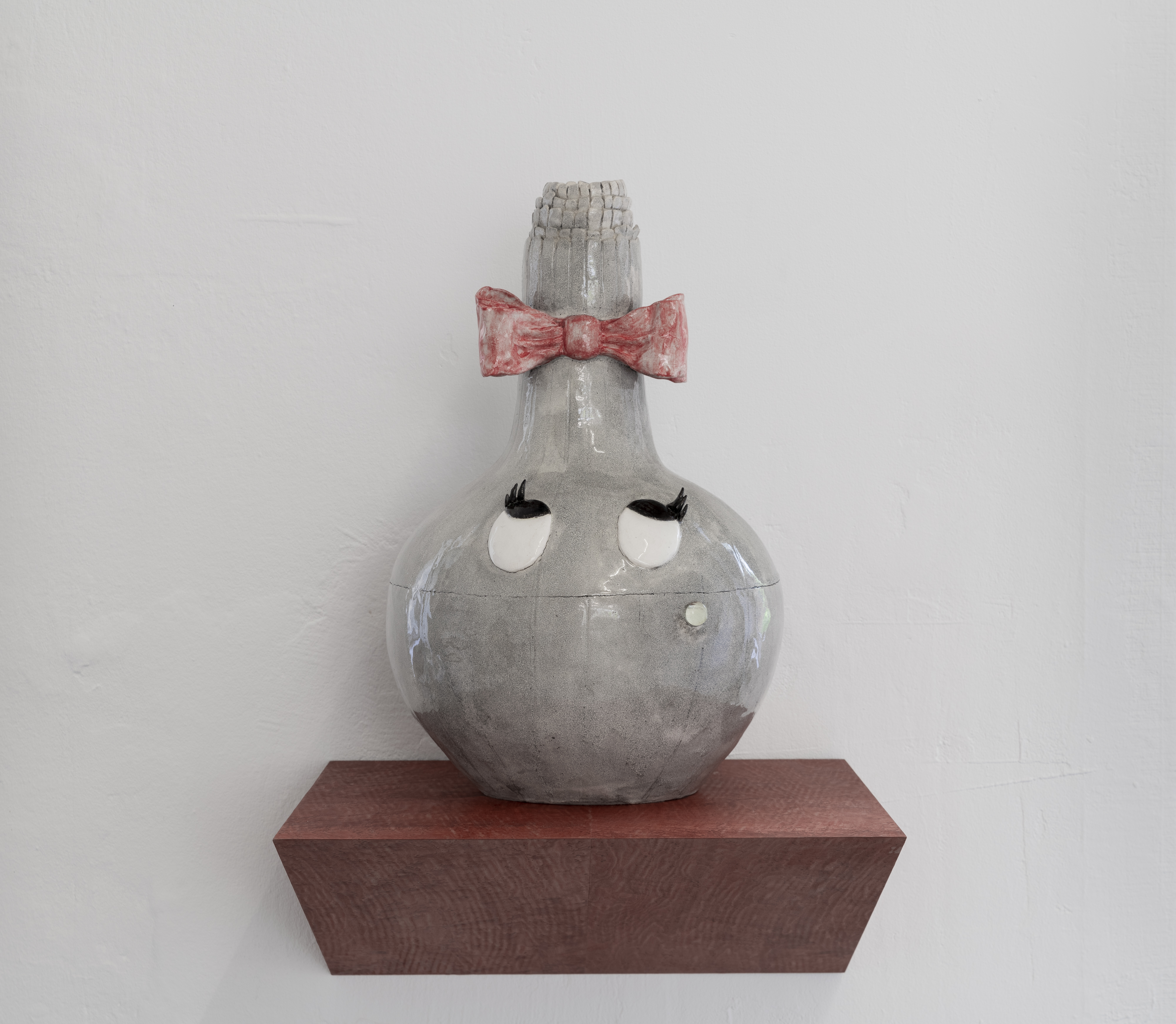 'YEKI BUD, YEKI NABUD' by Nigin Beck at Ashley Berlin. Photo: Linus Muellerschoen.